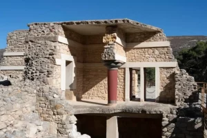 famous Knossos palace