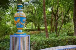 Matrimandir Auroville jungle verte Inde