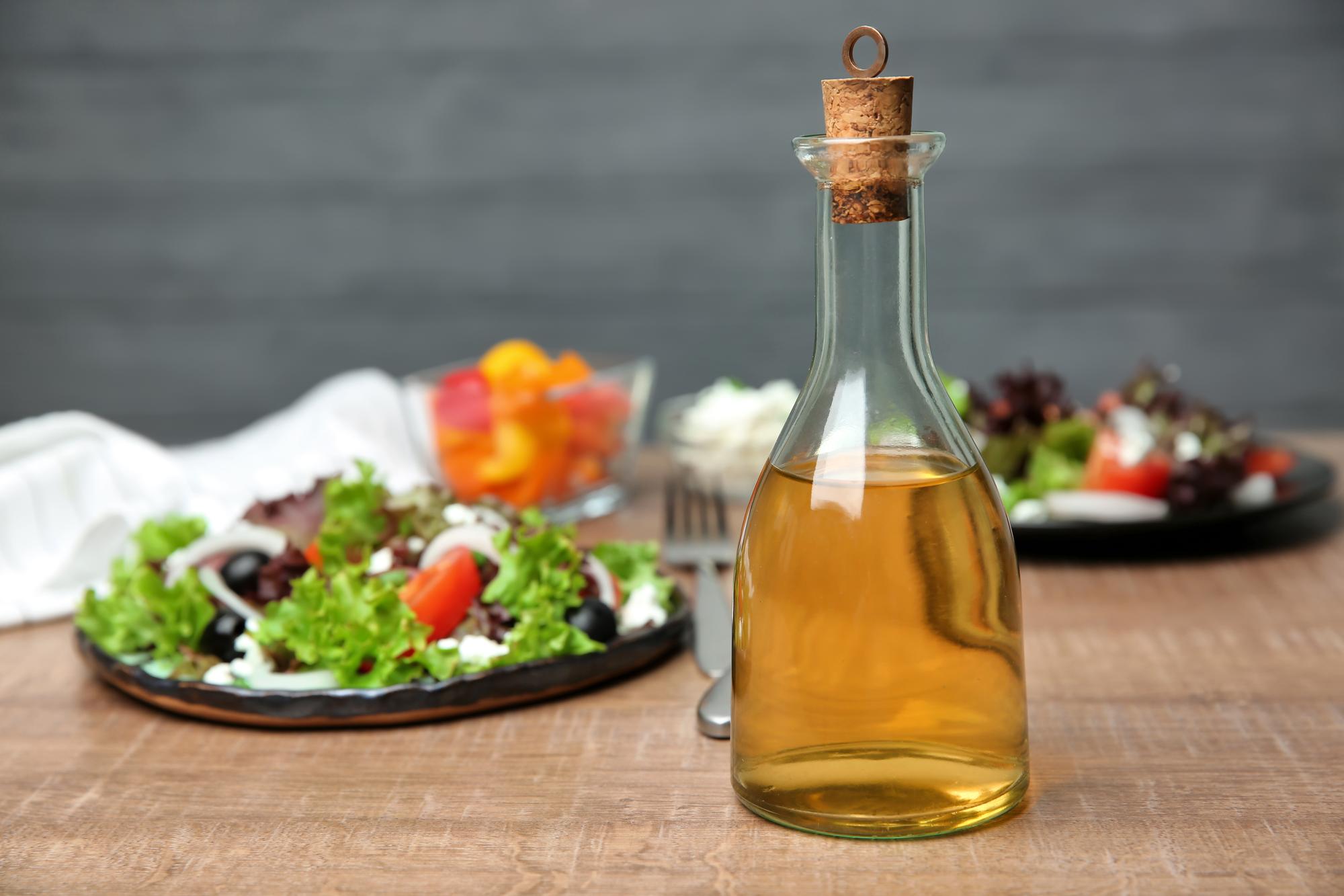 Pourquoi le vinaigre blanc semble-t-il efficace contre les pucerons ?