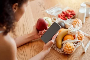 smartphone panier nourriture