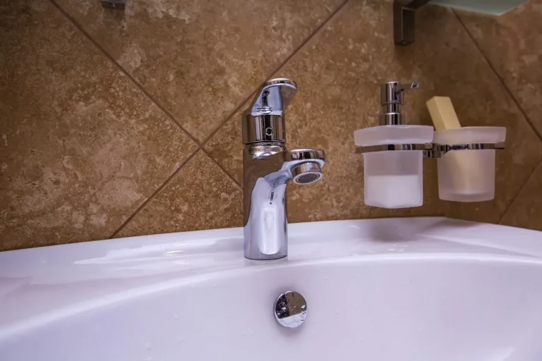 Comprendre la consommation moyenne d’eau par personne